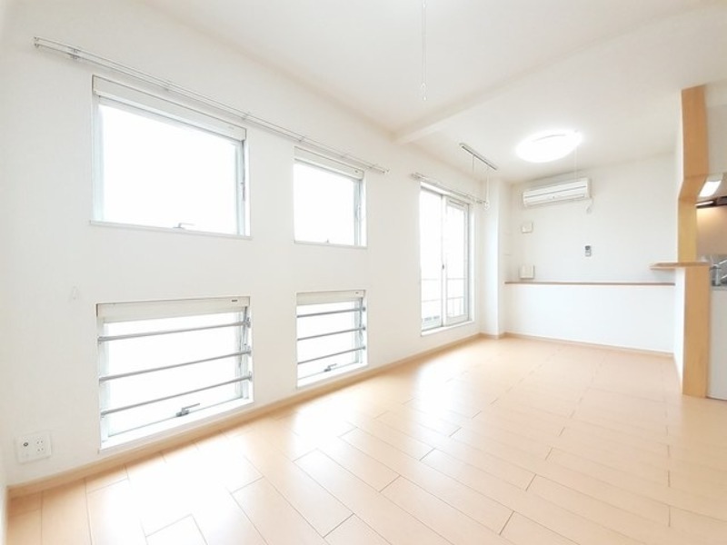 居室・リビング　図面と現状に相違がある場合には現状を優先