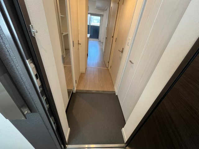 玄関　プレサンス丸の内アドブル