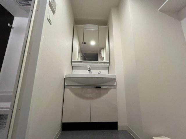 洗面設備　プレサンス丸の内アドブル