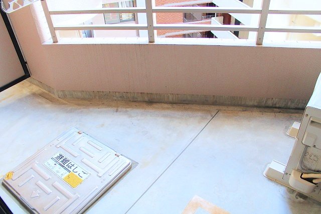 バルコニー　※別部屋の参考写真となります※現況優先※