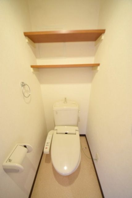 トイレ　★シャワートイレ★