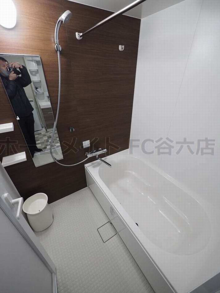 バス・シャワールーム