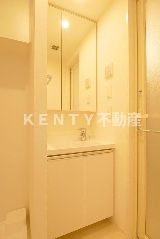 洗面設備　忙しい朝には欠かせない洗面所です