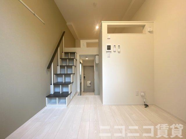 居室・リビング　別号室イメージの為、現状を優先致します。別号室イメージの為、