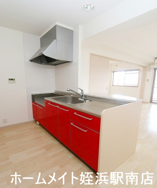 キッチン　★二口コンロ持ち込み可能です★