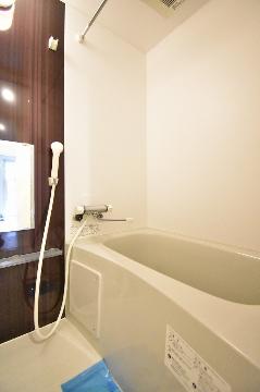 バス・シャワールーム　バス（イメージ）