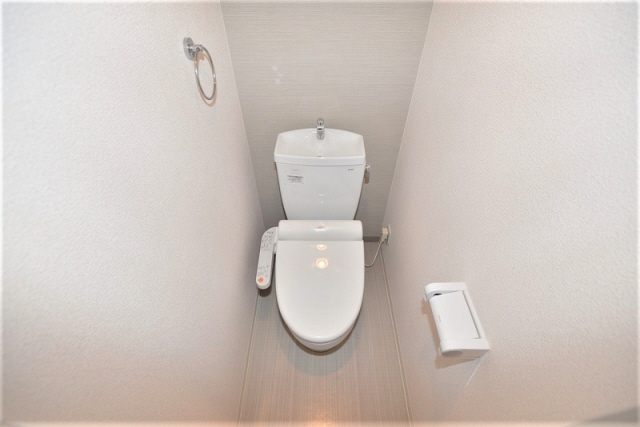 トイレ　トイレもきれいです