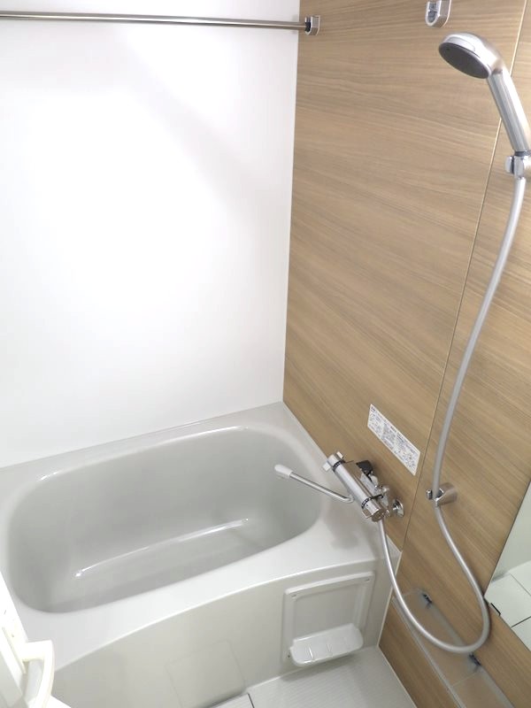 バス・シャワールーム　風呂