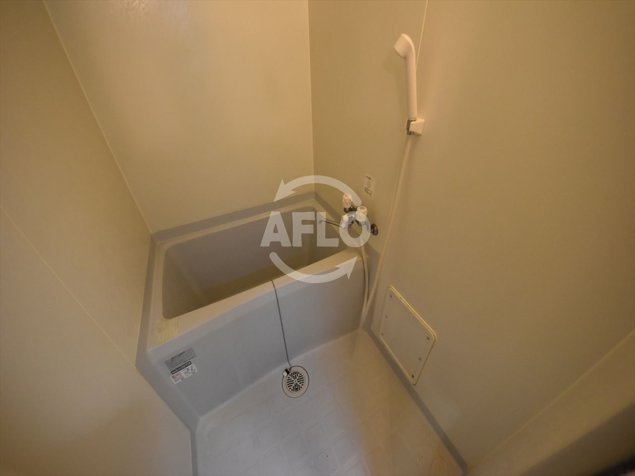 バス・シャワールーム　ルミエール備後町　浴室