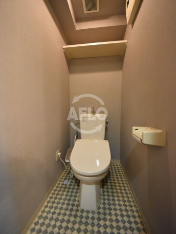 トイレ　ルミエール備後町　温水洗浄便座