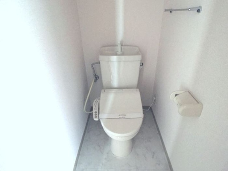 トイレ　図面と現状に相違がある場合には現状を優先