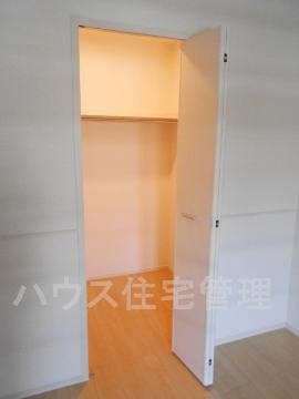 収納　クローゼット