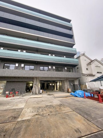 建物外観　建築中写真