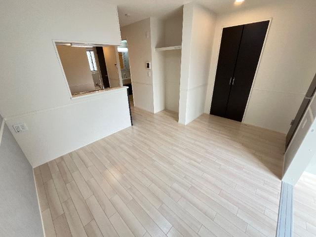 居室・リビング　リビング