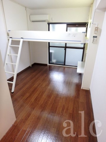 居室・リビング　敷金ゼロ礼金ゼロ！！初期安リノベーション！！