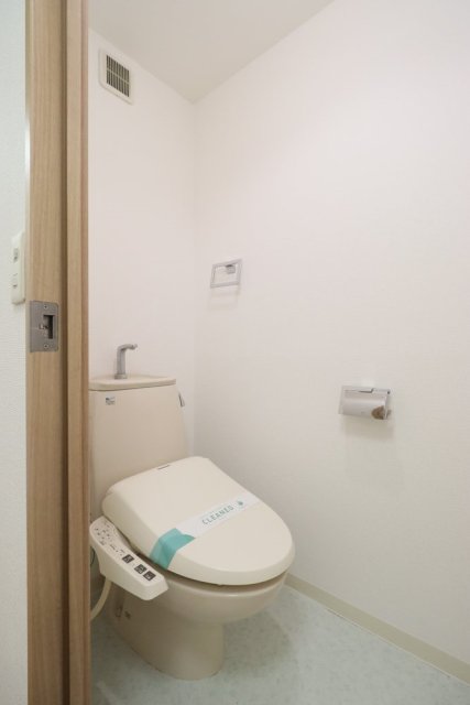 トイレ　清潔感のあるトイレです