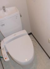 トイレ　トイレもきれいです