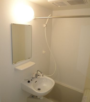 バス・シャワールーム　☆リラックスできるお風呂☆