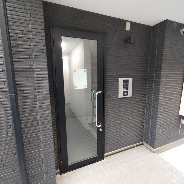 エントランス　毎日通るエントランス♪