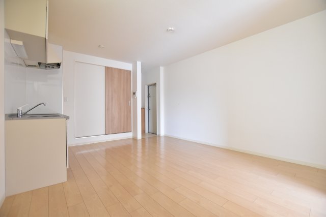 居室・リビング　別号室画像。ご参考下さい