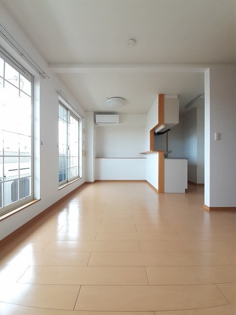 居室・リビング　★広々としたリビング★