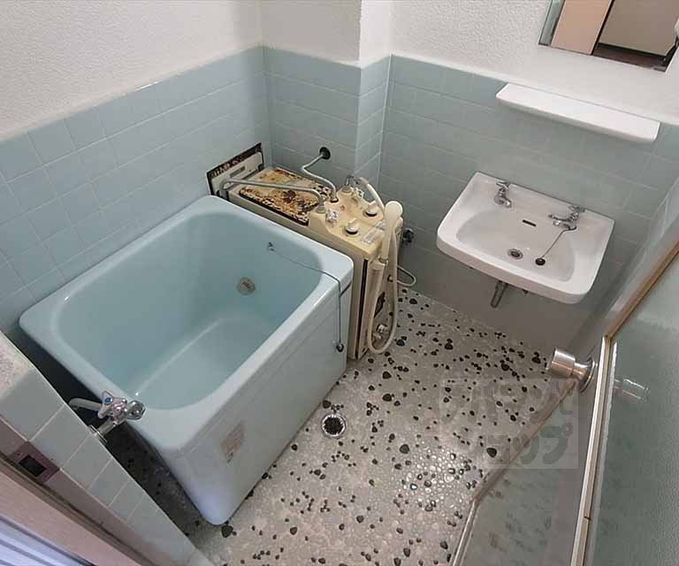 バス・シャワールーム　２点ユニットバスです