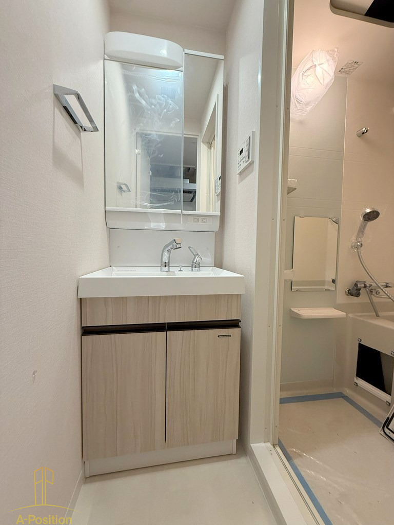 洗面設備　ワールドアイ大阪城EASTIII