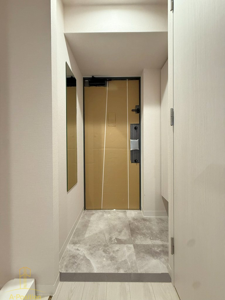 玄関　ワールドアイ大阪城EASTIII