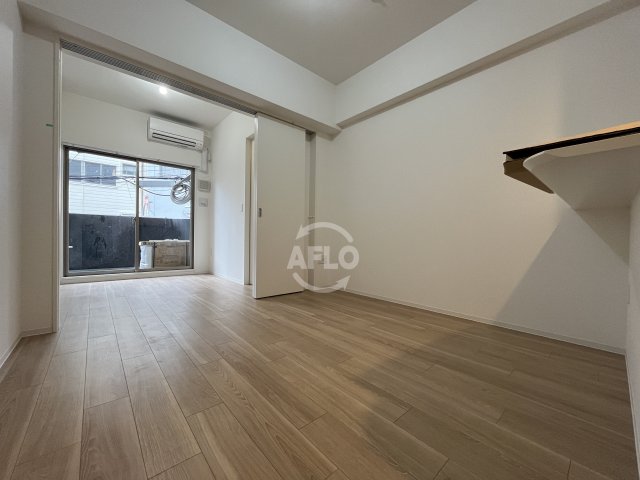 居室・リビング　セレニテ難波ミラク参番館　洋室