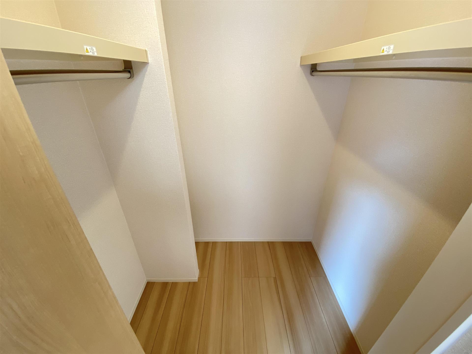 収納　ウォークインクローゼット