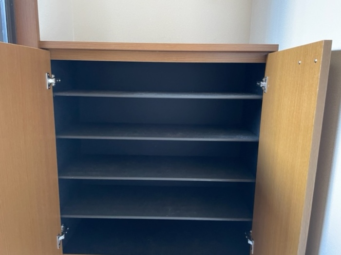 玄関　シューズボックス