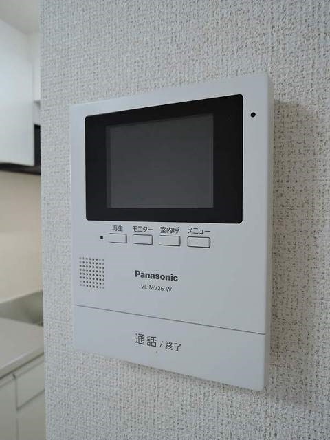 セキュリティ　来訪者の姿が確認できます。