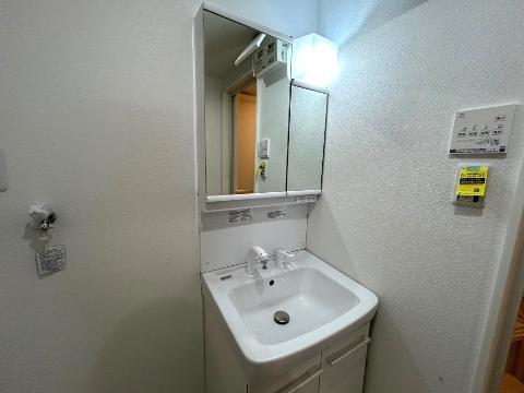 洗面設備　Lancia Heian