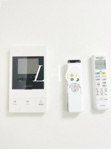 セキュリティ　モニターつきインターホンです。