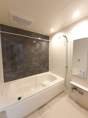 バス・シャワールーム　日々の疲れを癒すお風呂付です