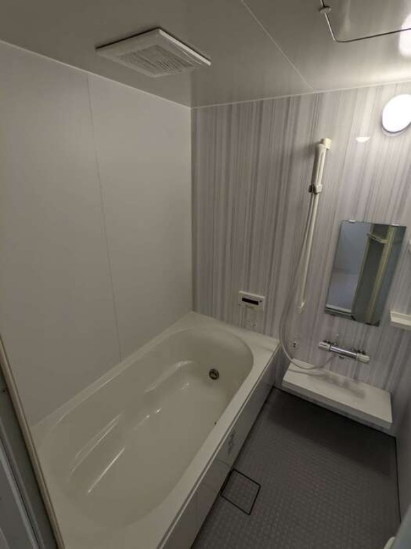 バス・シャワールーム　図面と現状に相違がある場合には現状を優先