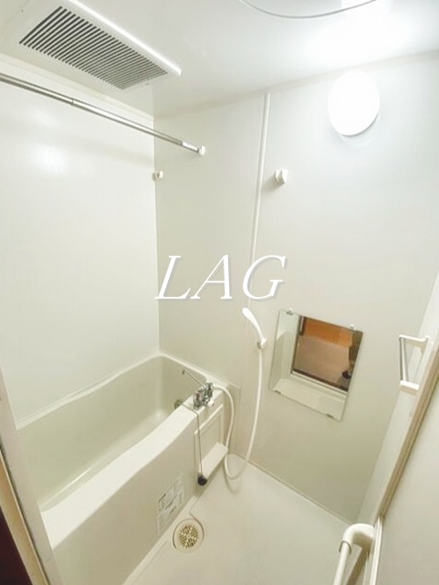 バス・シャワールーム　お風呂です。