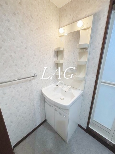 洗面設備　洗面台です。