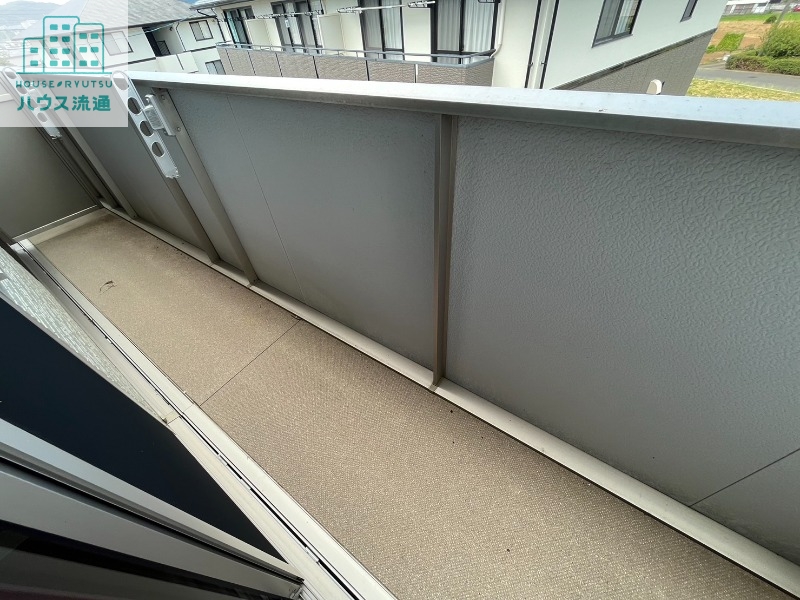 バルコニー　※別号室のお写真です