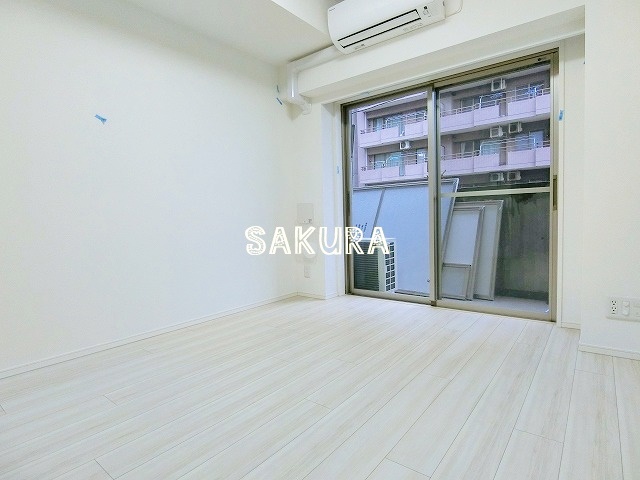 居室・リビング　開放感のある室内♪