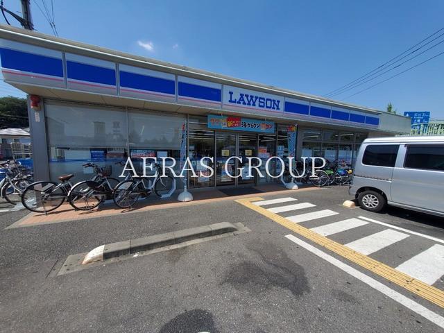 コンビニ　ローソン さいたま三橋五丁目店（コンビニ）まで663m