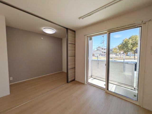 居室・リビング　同仕様