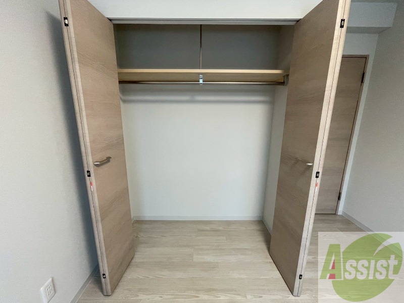 収納　洋室にはクローゼットがあるのですっきり片付きそうです。