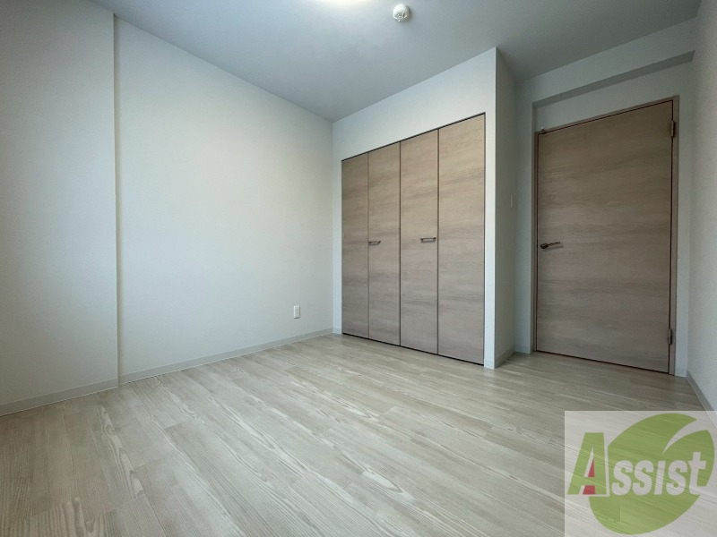 その他部屋・スペース　寝室です。部屋をどう使うかはあなた次第です！