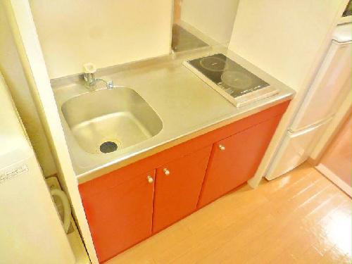 キッチン　コンロの仕様が異なる場合があります