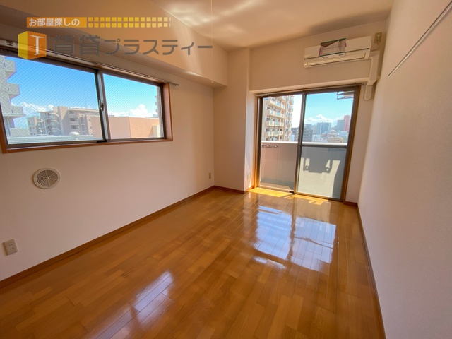 居室・リビング　船橋駅前を一望できますよ