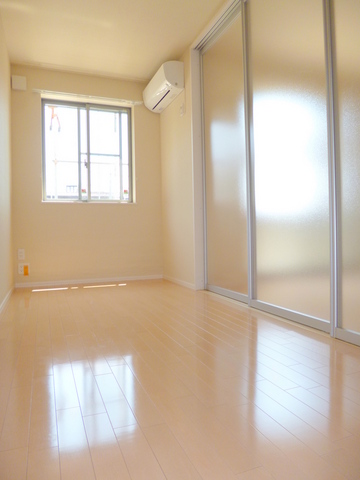 その他部屋・スペース　★洋室４帖★