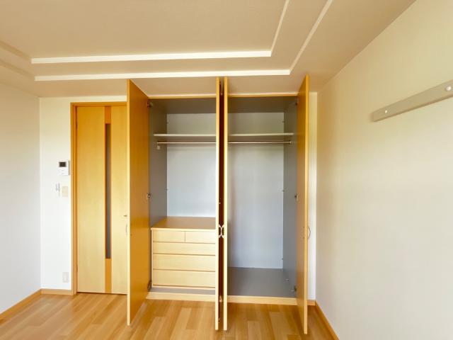 収納　クローゼット