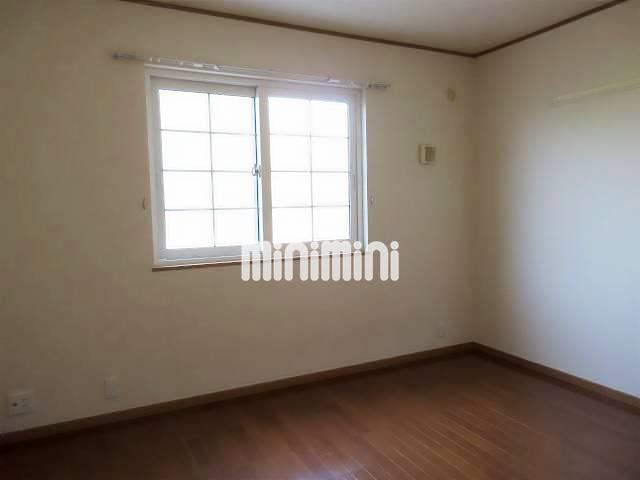 その他　寝室として最適な６帖の洋間です。