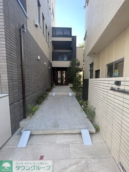 ロビー　エントランス